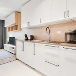 Krakowska 39 - A By Homeprime